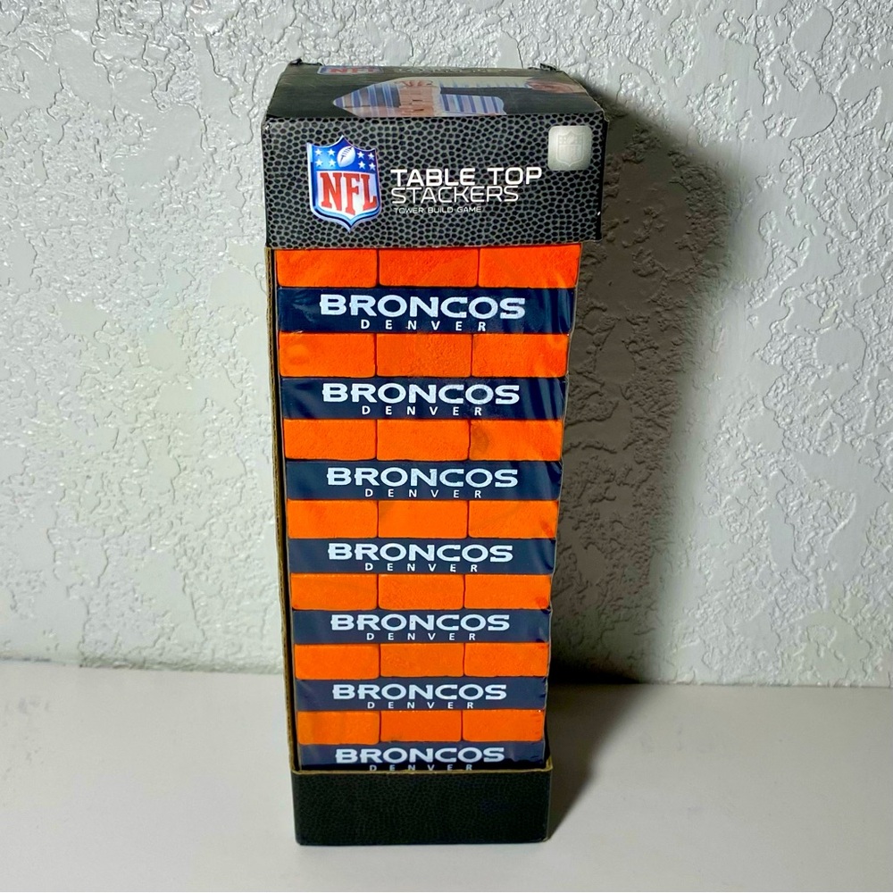 Denver Broncos NFL Table Top Stackers 18 Levels 54 pieces Mile High City 5280